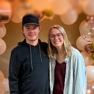 Meet your Posher, Raegan